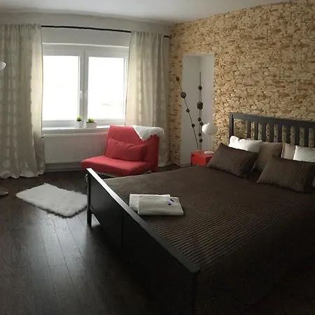 公寓 Centrum Rožnov pod Radhoštěm